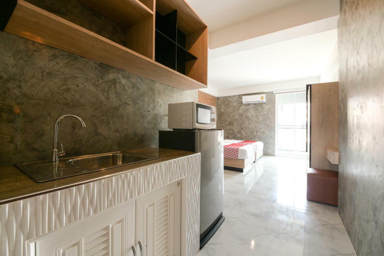 OYO 347 Southside Residence Pattaya Buitenkant foto