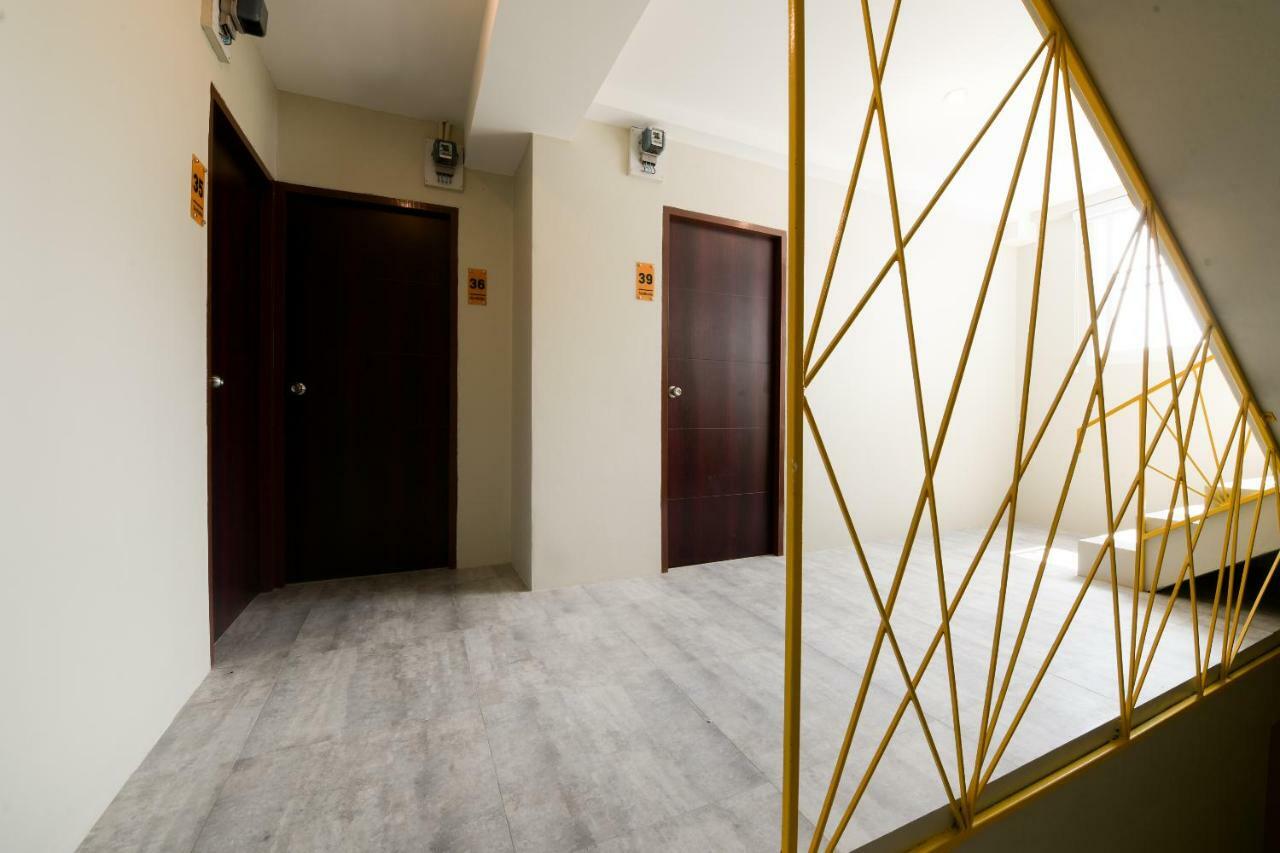 OYO 347 Southside Residence Pattaya Buitenkant foto