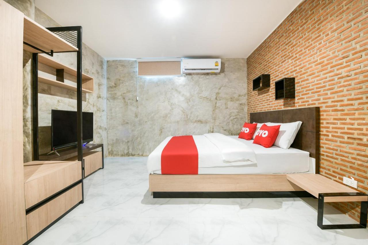 OYO 347 Southside Residence Pattaya Buitenkant foto